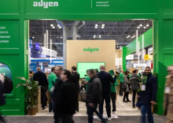 NRF 2023–2026: tendências que viram performance com a Adyen