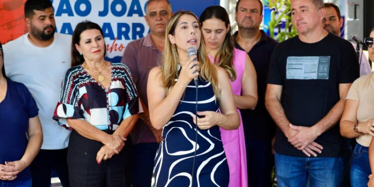 Carla Caputi reinaugura ESF Nova SJB