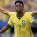 Brasil domina Escócia, vence e avança na Copa do Mundo como líder do grupo