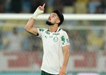 Palmeiras põe pé na final da Libertadores e busca confirmação diante da torcida