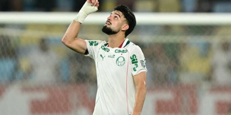 Palmeiras põe pé na final da Libertadores e busca confirmação diante da torcida